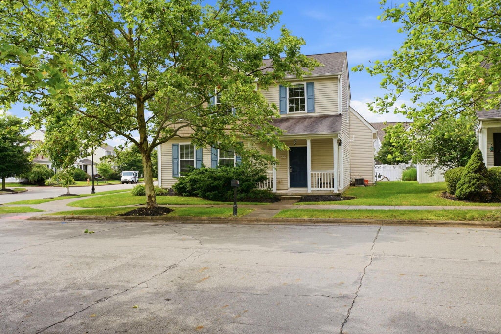 Photo of 6015 Grand Strand Avenue, Westerville, OH 43081 (MLS # 226023159)