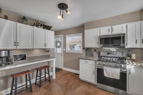 Tiny photo for 2666 Shrewsbury Road, Columbus, OH 43221 (MLS # 225040980)