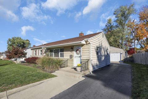 Tiny photo for 2666 Shrewsbury Road, Columbus, OH 43221 (MLS # 225040980)