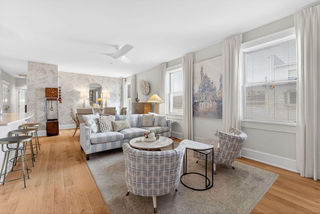 Photo of 649 High Street 202 #202, Worthington, OH 43085 (MLS # 226006682)