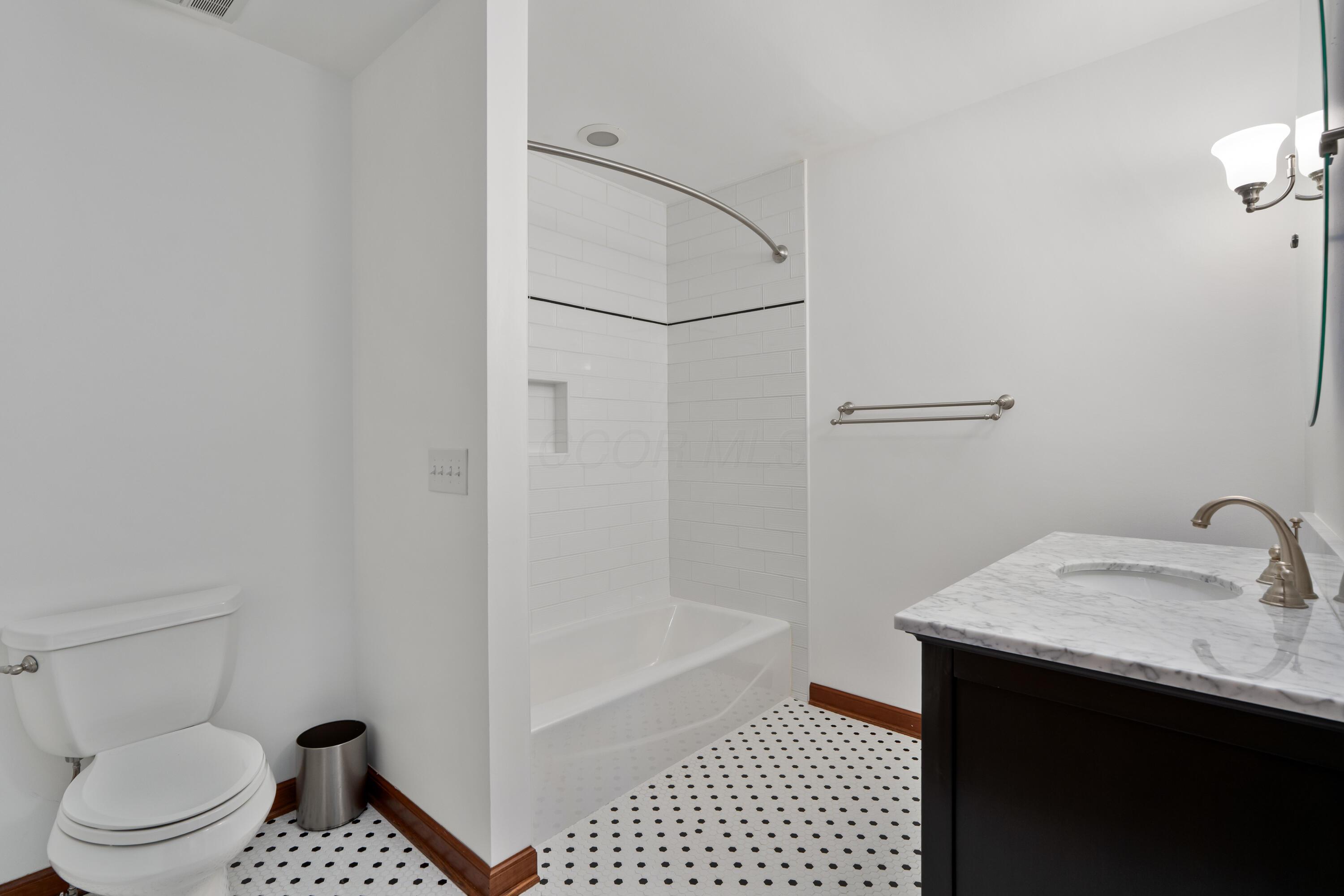 7870 Cook Road, Plain City, Ohio image 49