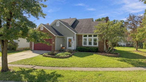 Photo of 1690 Saffron Drive, Marysville, OH 43040 (MLS # 226038612)