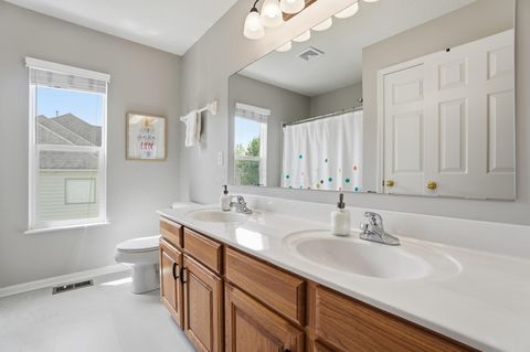 Tiny photo for 5381 Grand Oak Boulevard, Galena, OH 43021 (MLS # 226014175)