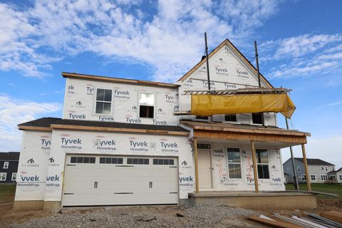 Photo of 7379 Larkleaf Drive, Plain City, OH 43064 (MLS # 226021093)