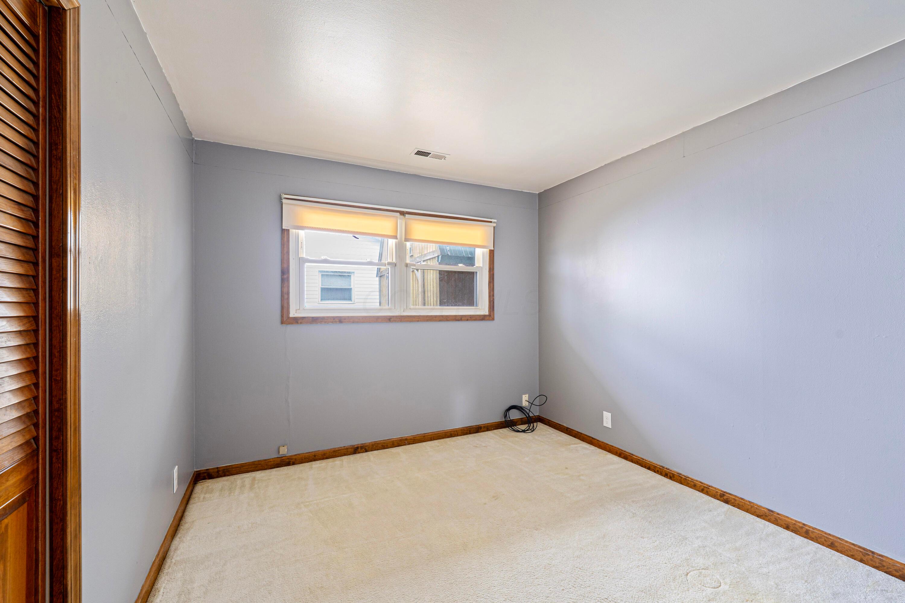 100 Valleyview Drive, Johnstown, Ohio image 19