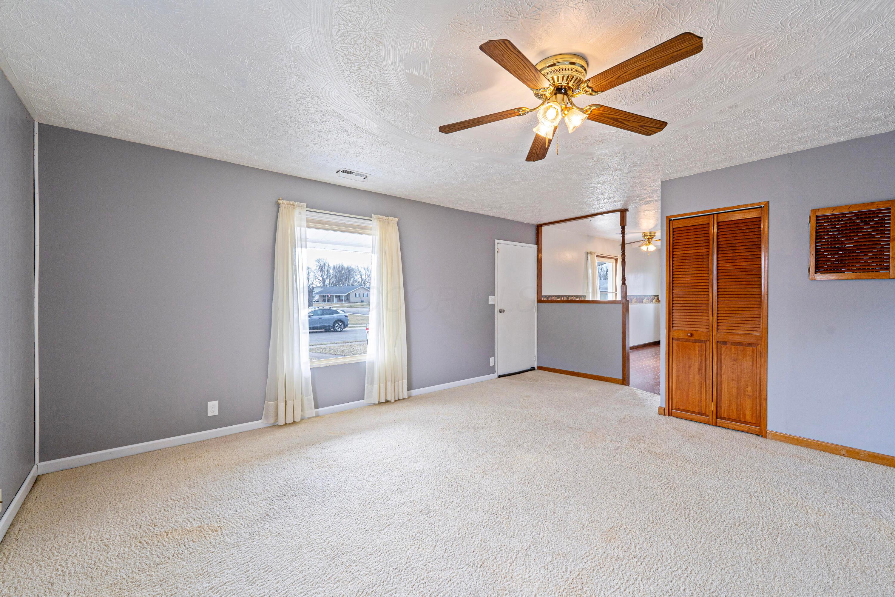 100 Valleyview Drive, Johnstown, Ohio image 10