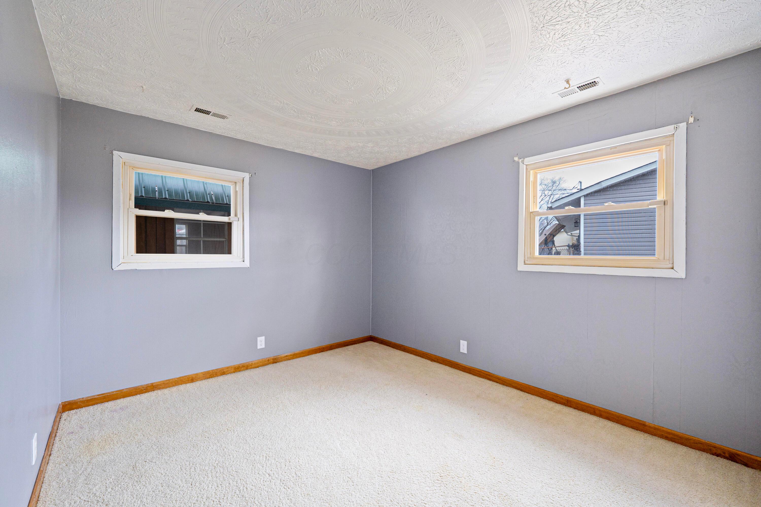 100 Valleyview Drive, Johnstown, Ohio image 18