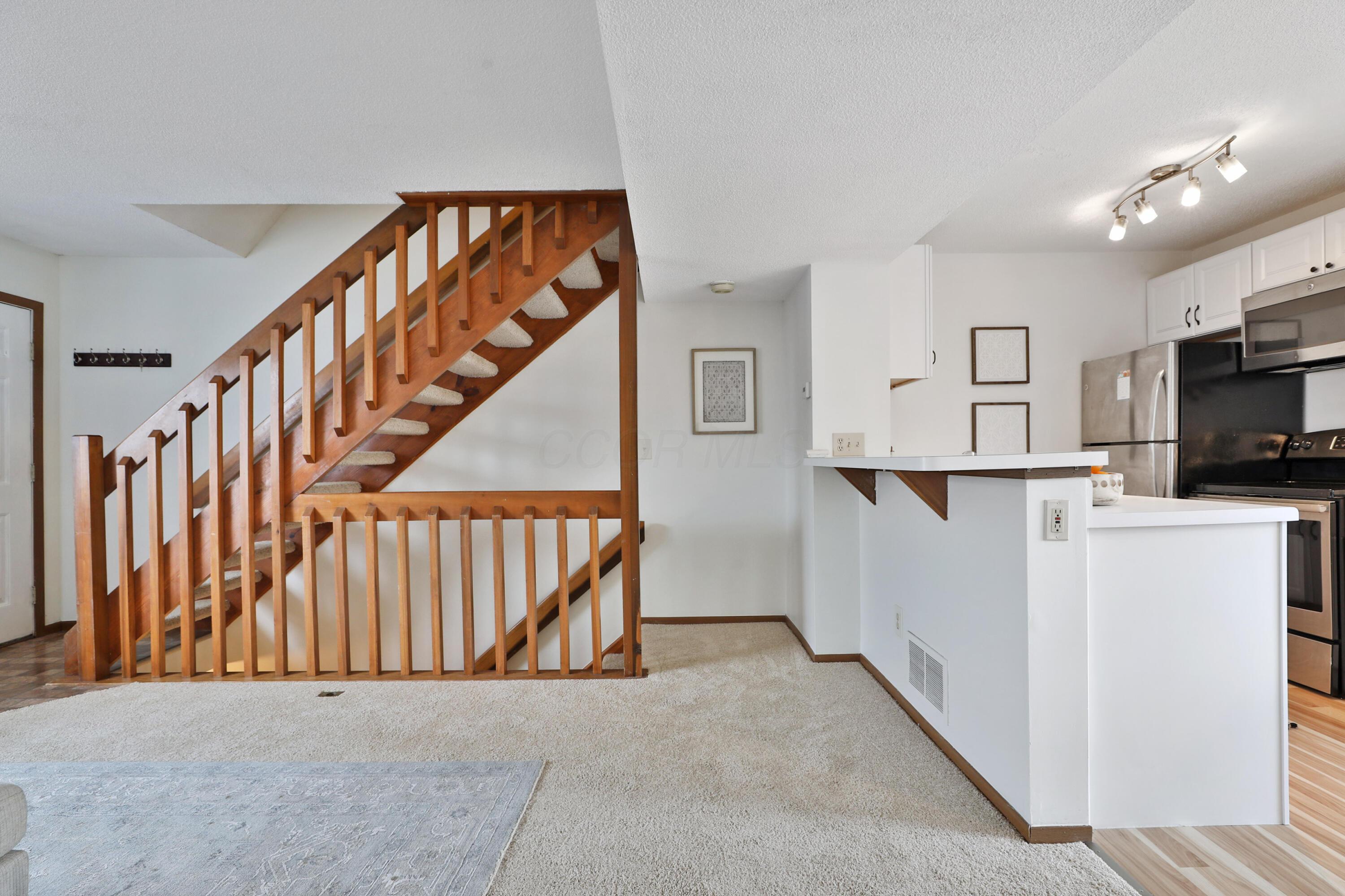 5067 Stoneybrook Boulevard #5C, Hilliard, Ohio image 5