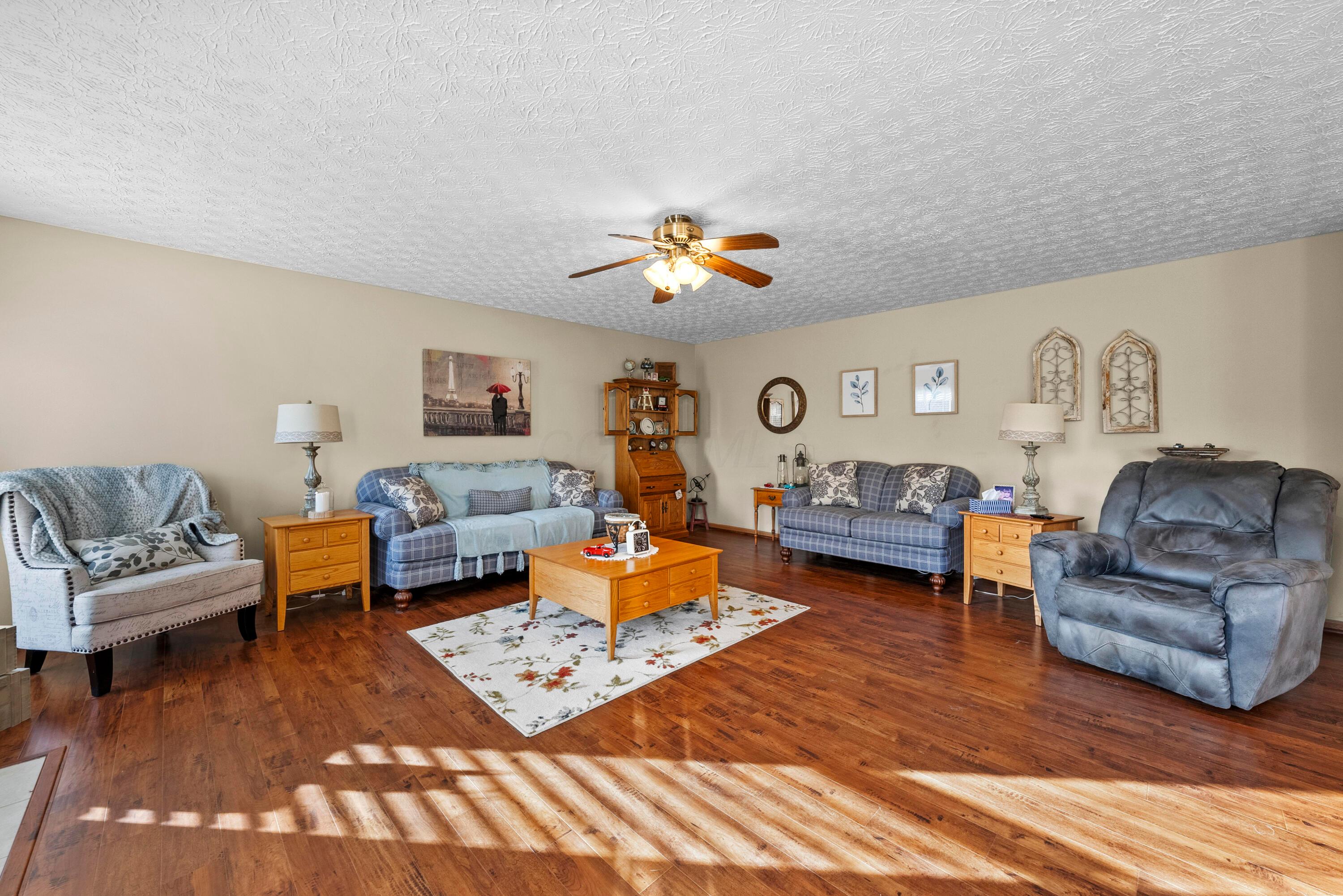 8119 Reynoldswood Drive, Reynoldsburg, Ohio image 11