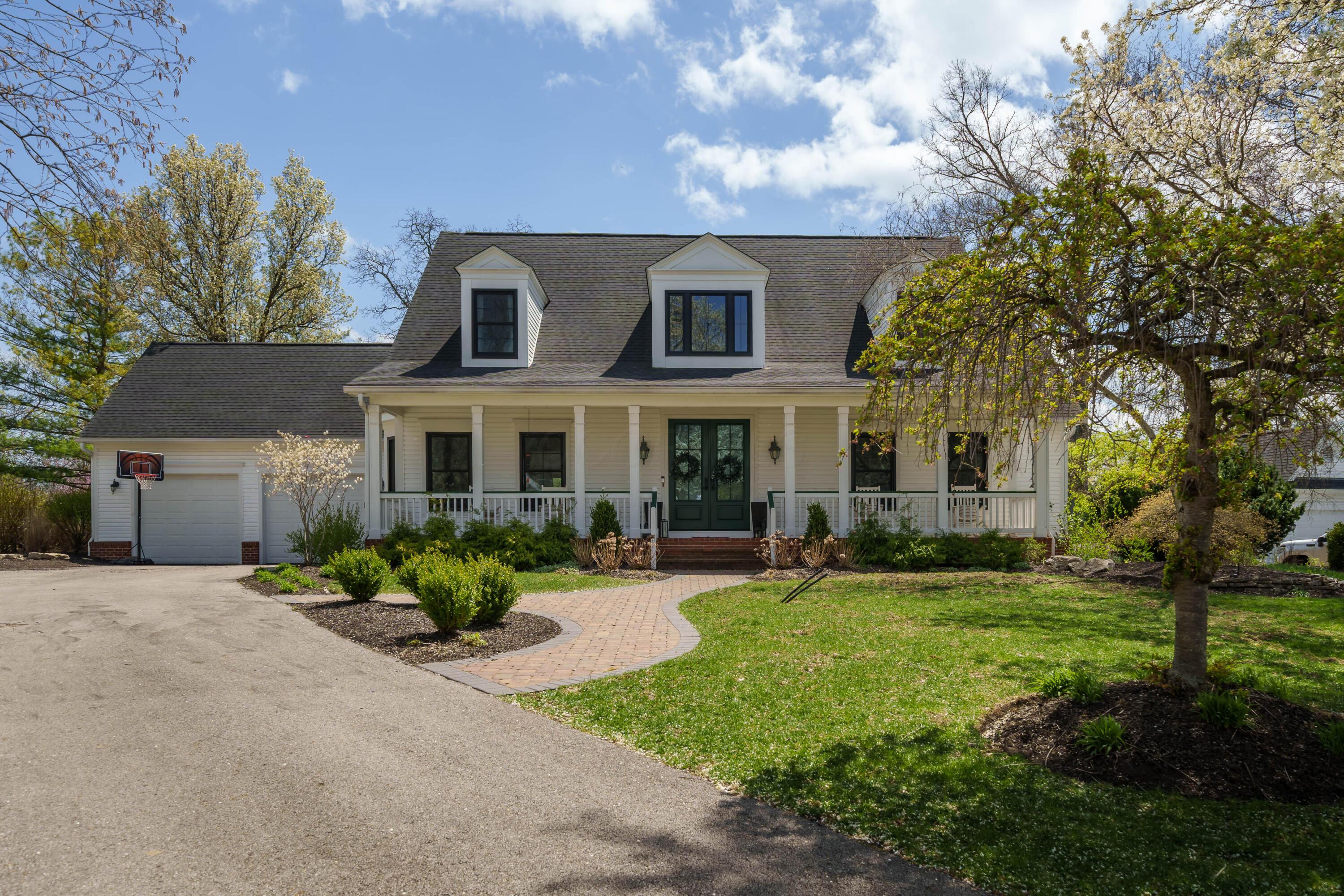 5090 Oakmont Place, Westerville, Ohio image 3