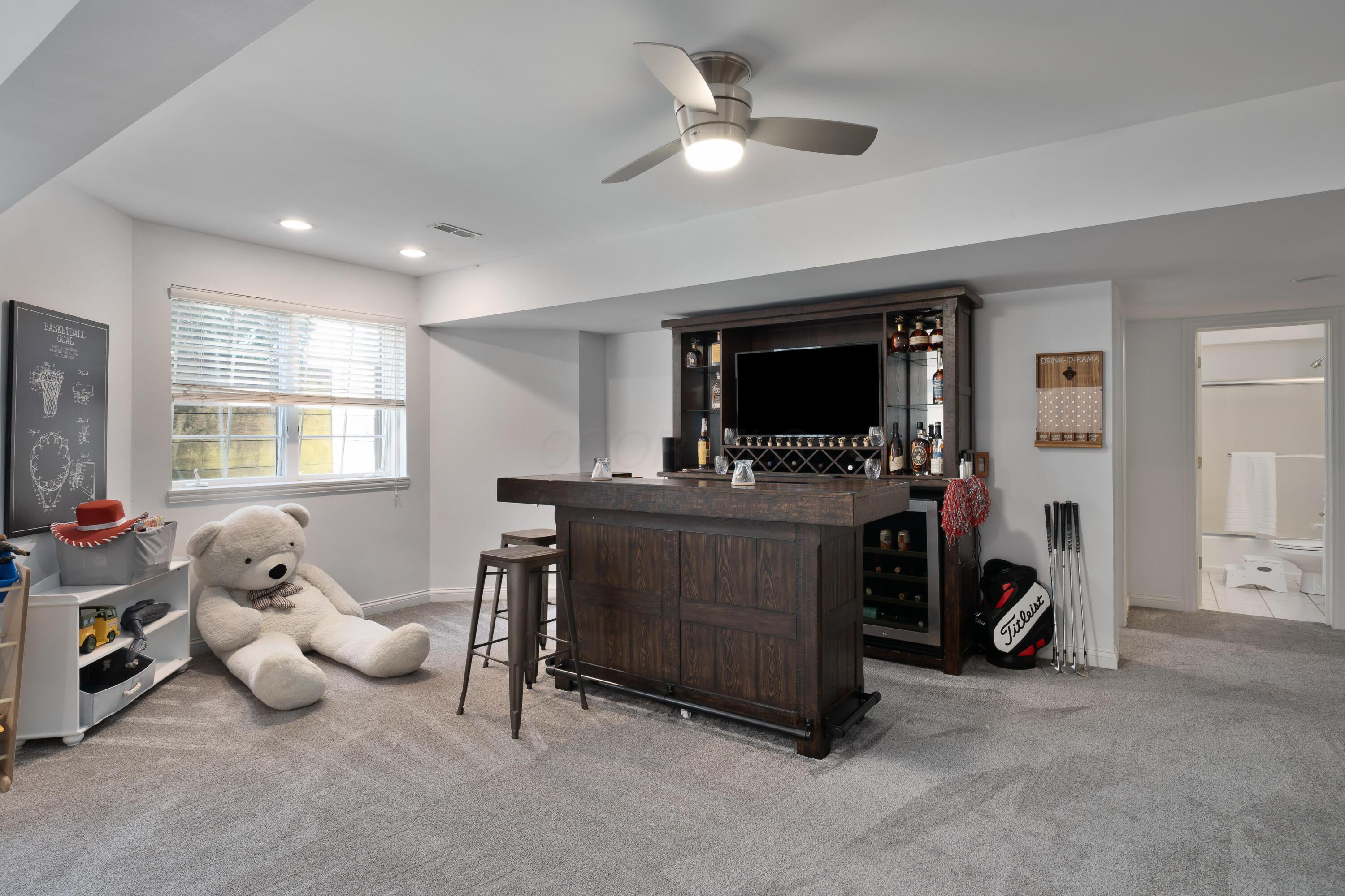 5090 Oakmont Place, Westerville, Ohio image 36