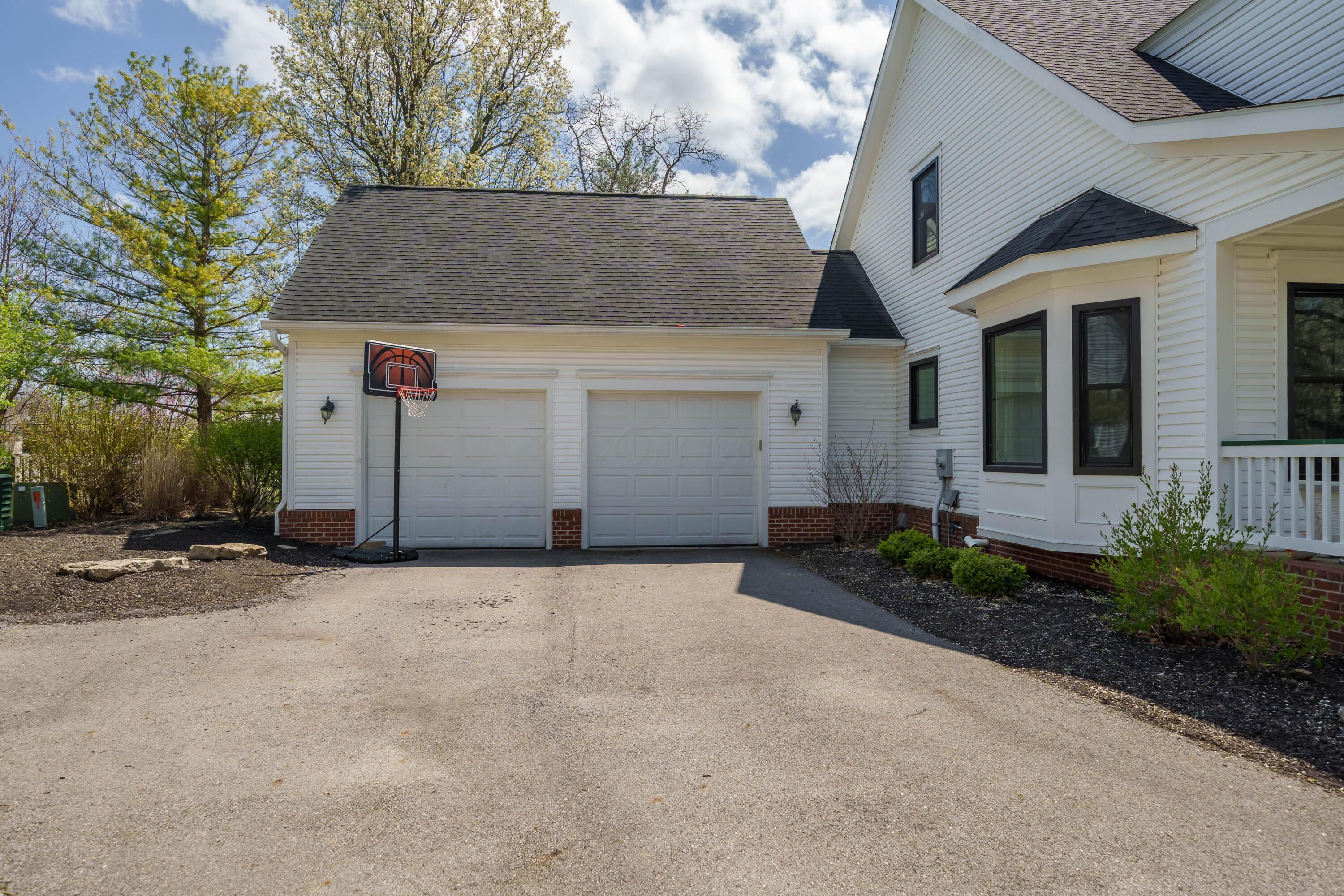 5090 Oakmont Place, Westerville, Ohio image 43