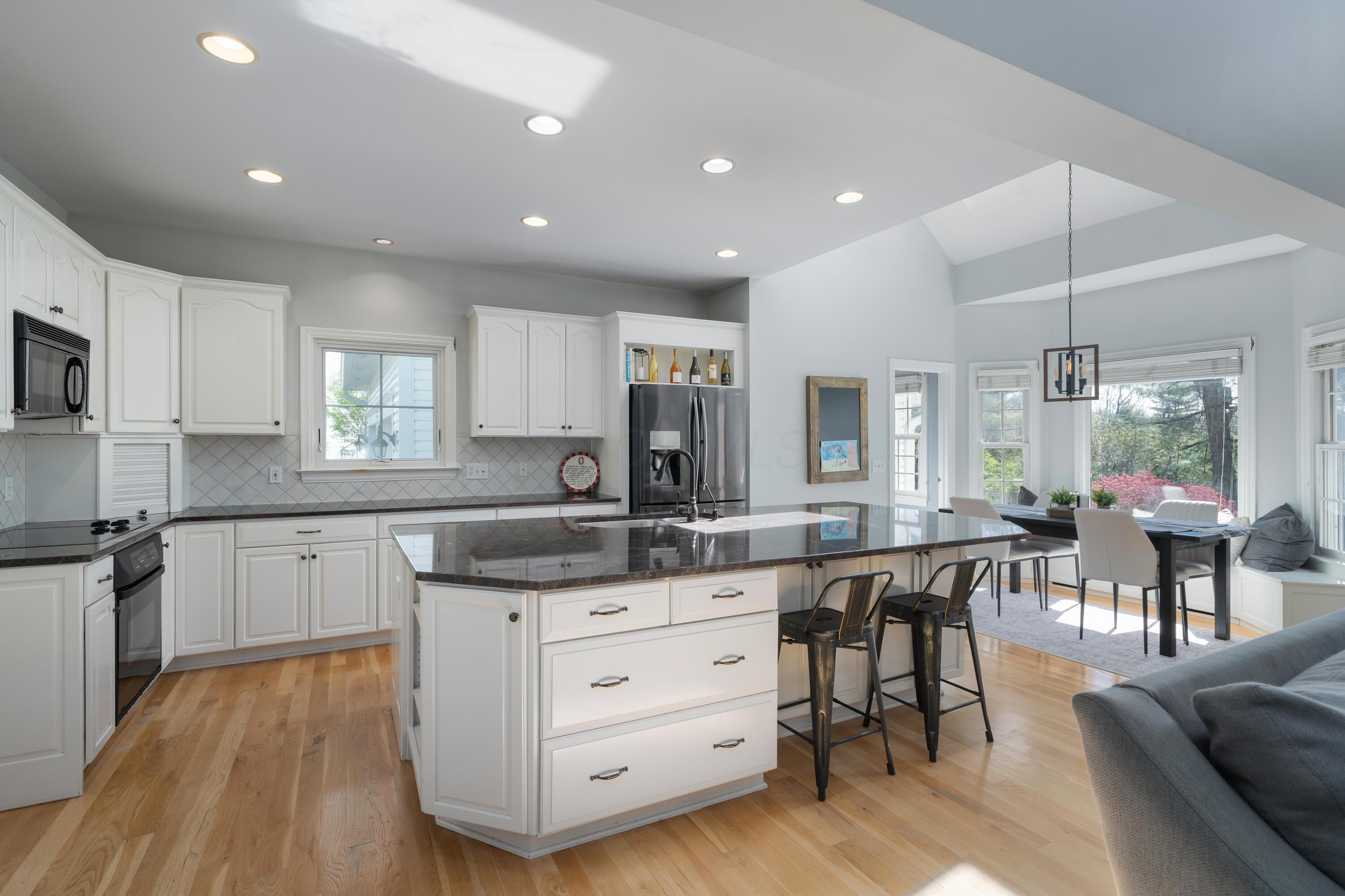 5090 Oakmont Place, Westerville, Ohio image 10