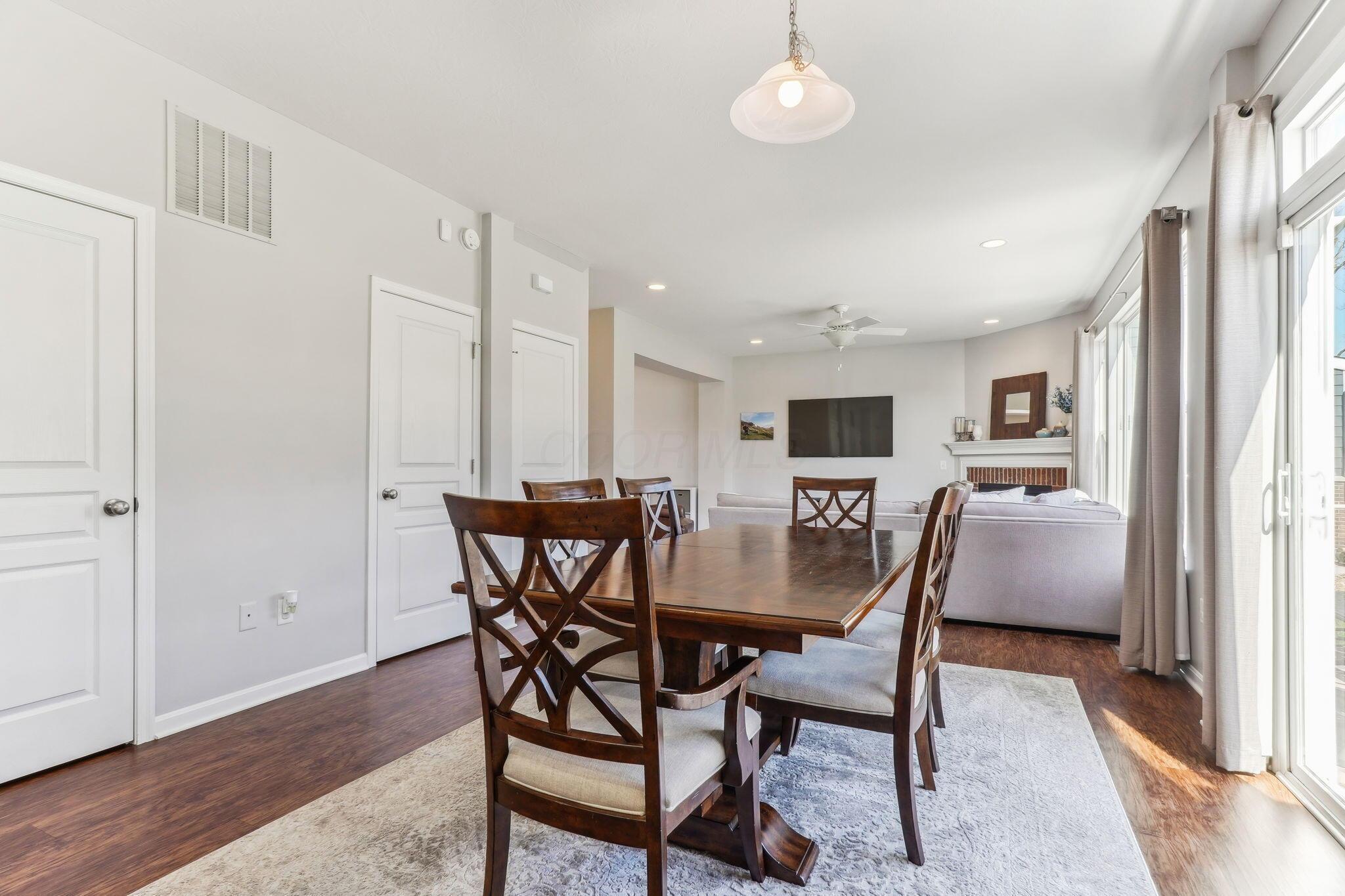 3462 Woodland Drive, Hilliard, Ohio image 13