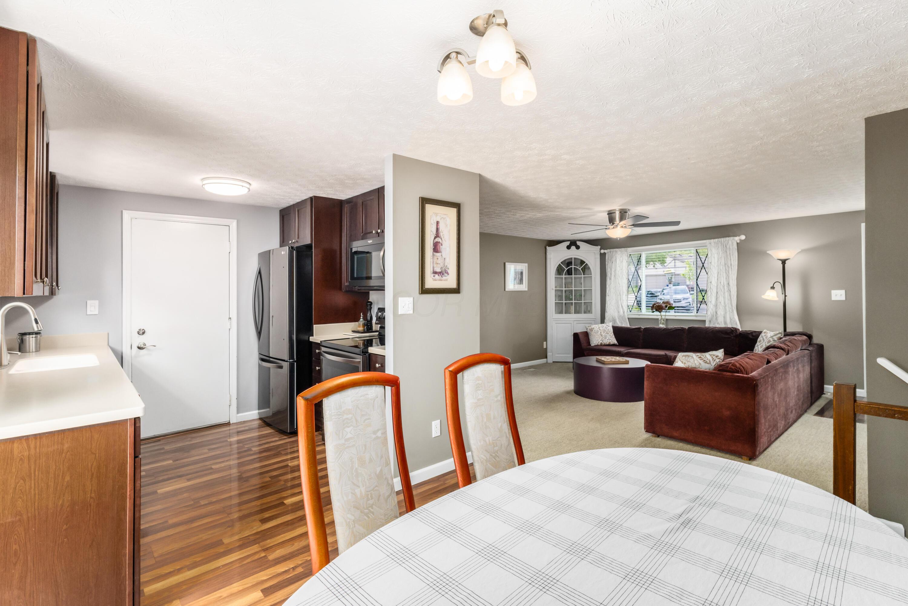 3220 Saybrook Court, Dublin, Ohio image 7