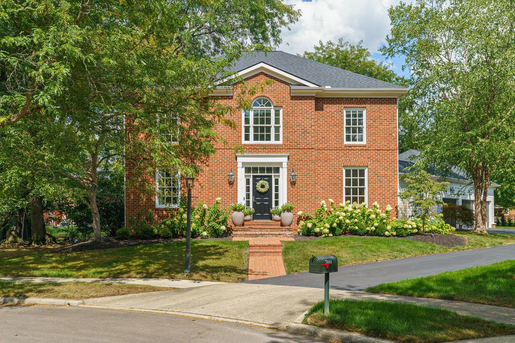 Photo of 7444 Farmington Close, New Albany, OH 43054 (MLS # 225042532)