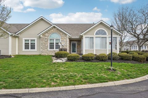 Condo For Sale - 6370 Pinehurst Pointe<br/> Delaware County, Westerville, OH 43082