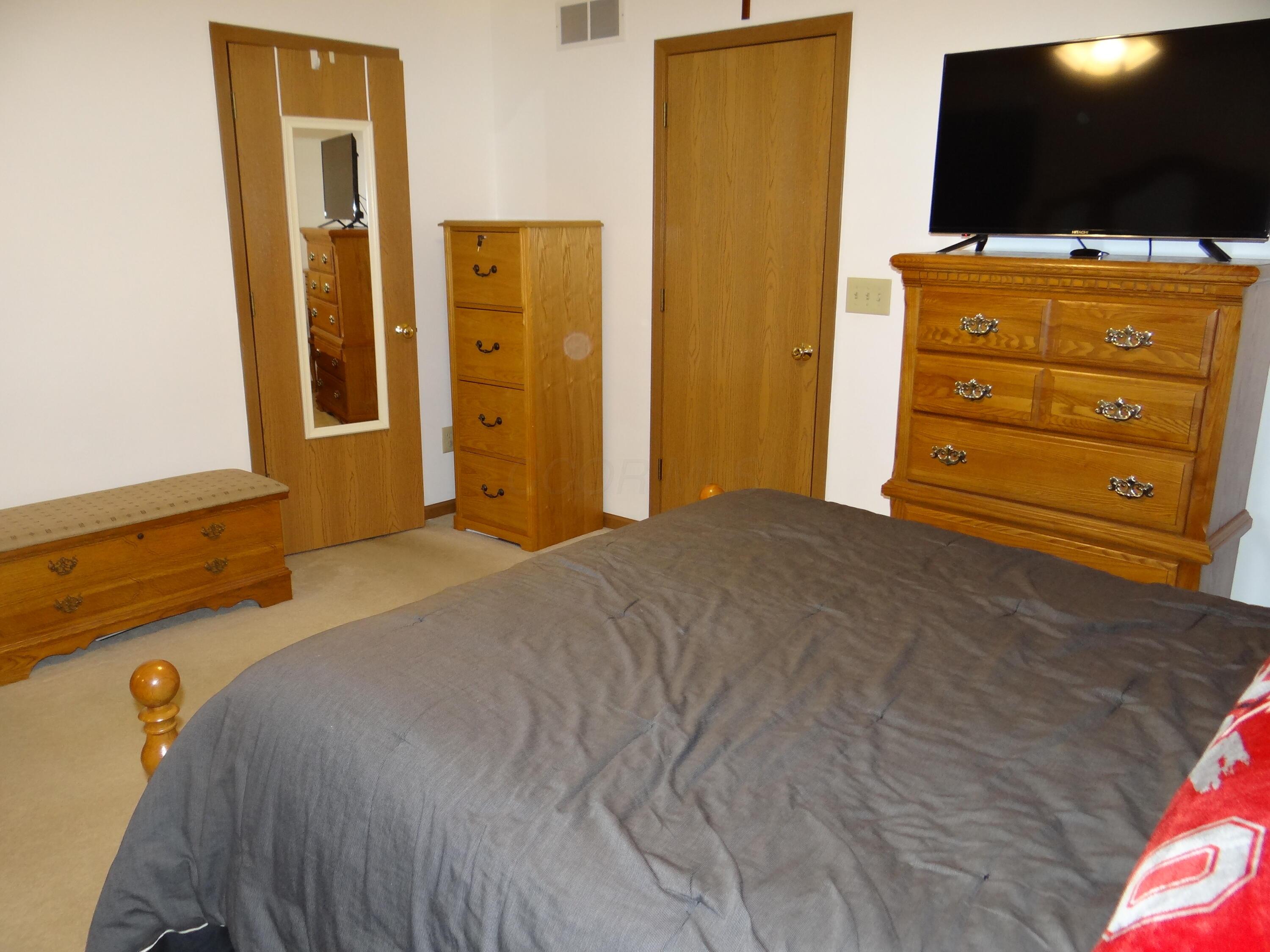5841 Heirship Court, Hilliard, Ohio image 8