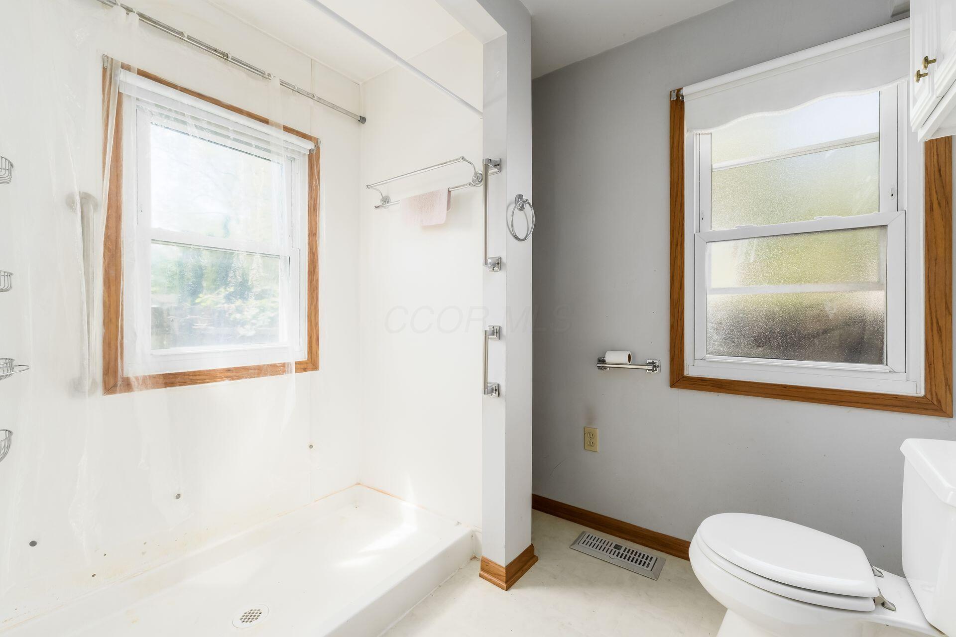 2953 Atwood Terrace, Columbus, Ohio image 12