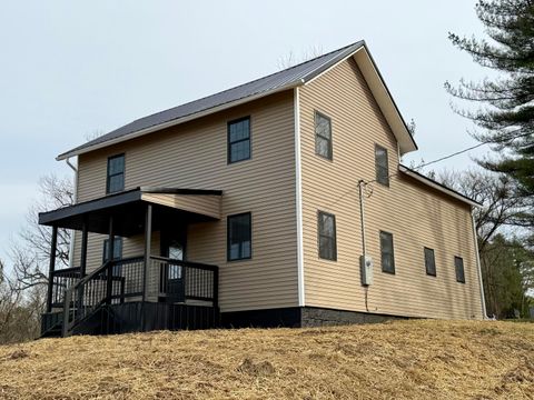 139 W High Street Glenford OH 43739