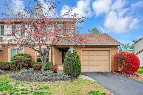 1934 Sutter Parkway, Powell, OH 43065 - #: 224041792