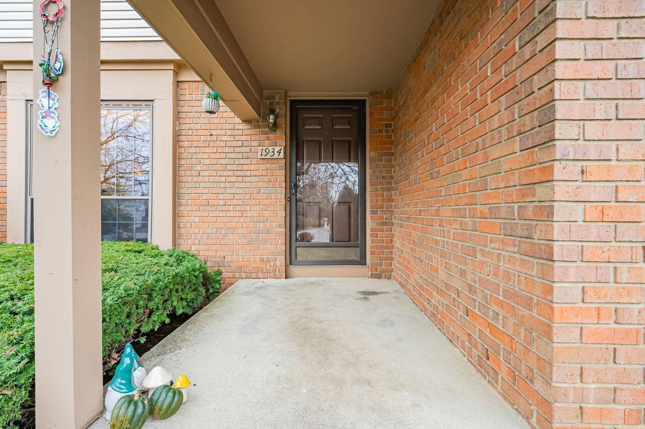 1934 Sutter Parkway, Powell, Ohio image 3