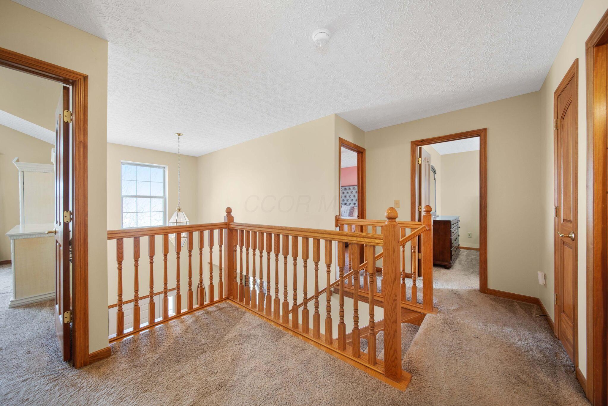 6121 Temple Ridge Drive, Hilliard, Ohio image 21