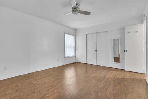 Tiny photo for 249 E Kossuth Street C #C, Columbus, OH 43206 (MLS # 226026633)