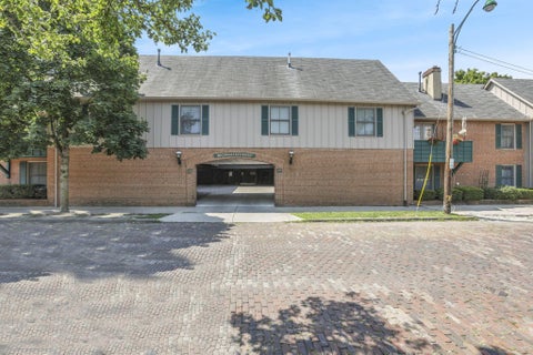 Tiny photo for 249 E Kossuth Street C #C, Columbus, OH 43206 (MLS # 226026633)
