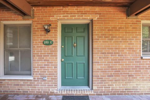 Tiny photo for 249 E Kossuth Street C #C, Columbus, OH 43206 (MLS # 226026633)