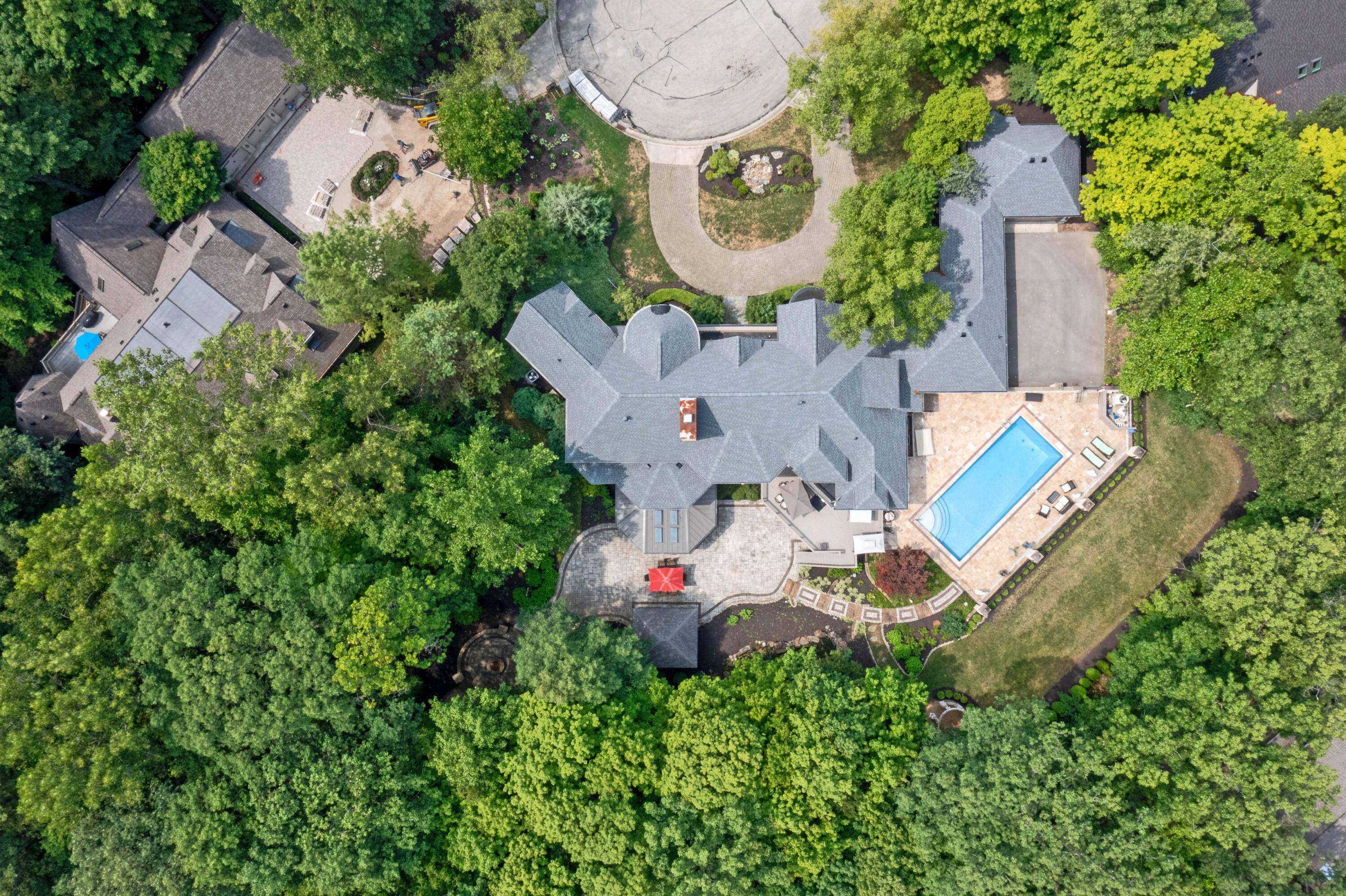 Upper Arlington, Ohio, 43220, United States, 7 Bedrooms Bedrooms, ,7 BathroomsBathrooms,Residential,Active,1748798