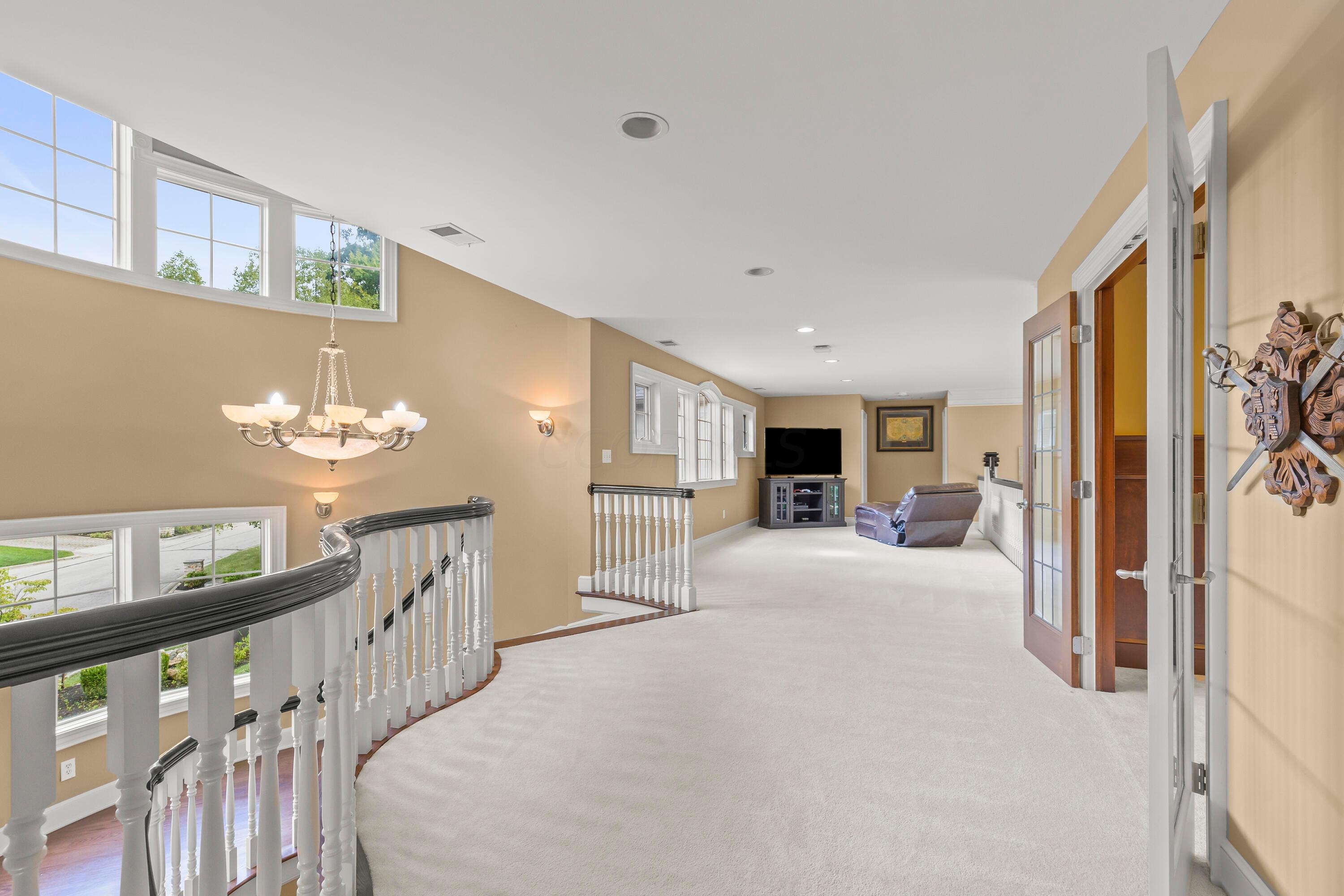 Upper Arlington, Ohio, 43220, United States, 7 Bedrooms Bedrooms, ,7 BathroomsBathrooms,Residential,Active,1748798