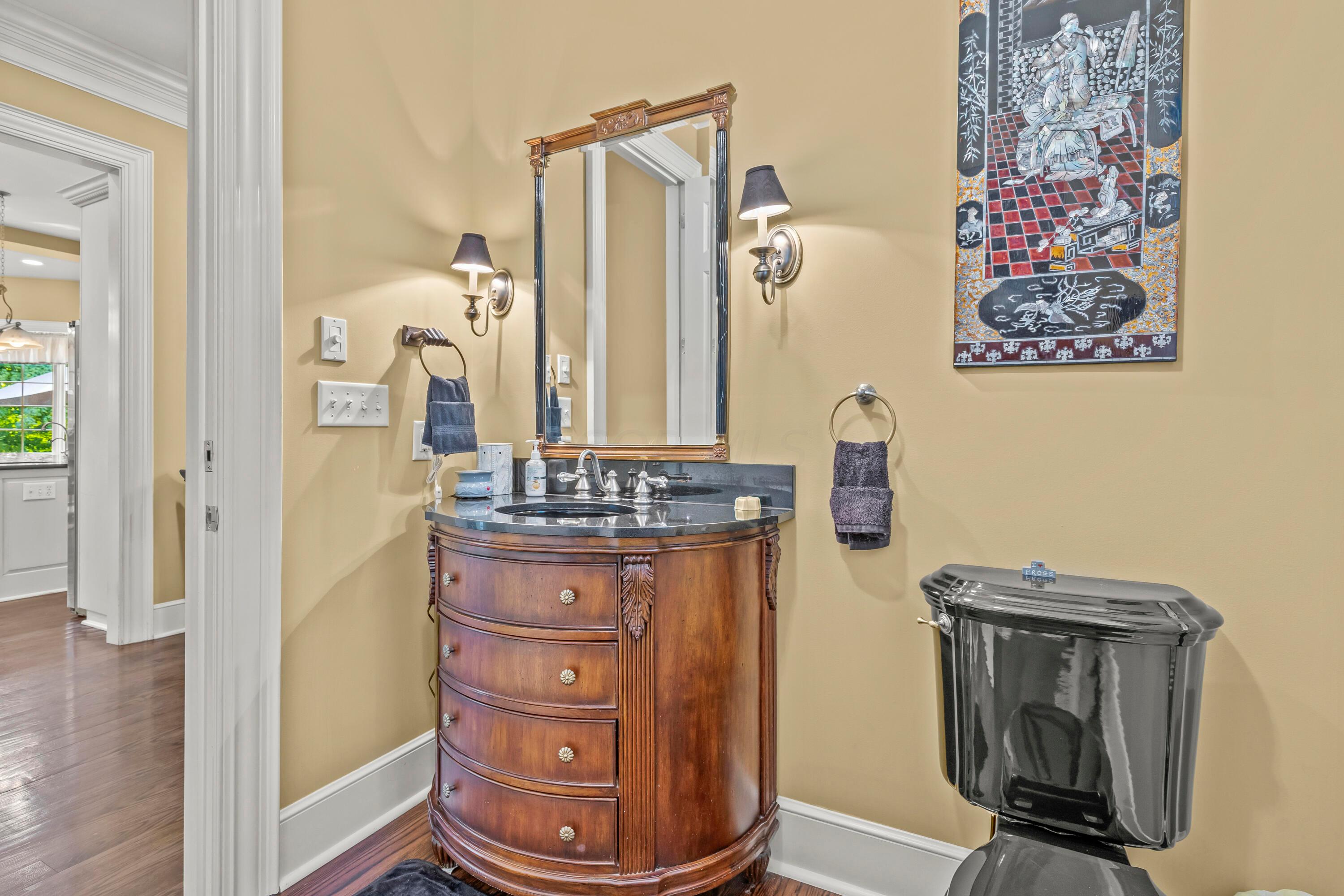 Upper Arlington, Ohio, 43220, United States, 7 Bedrooms Bedrooms, ,7 BathroomsBathrooms,Residential,Active,1748798