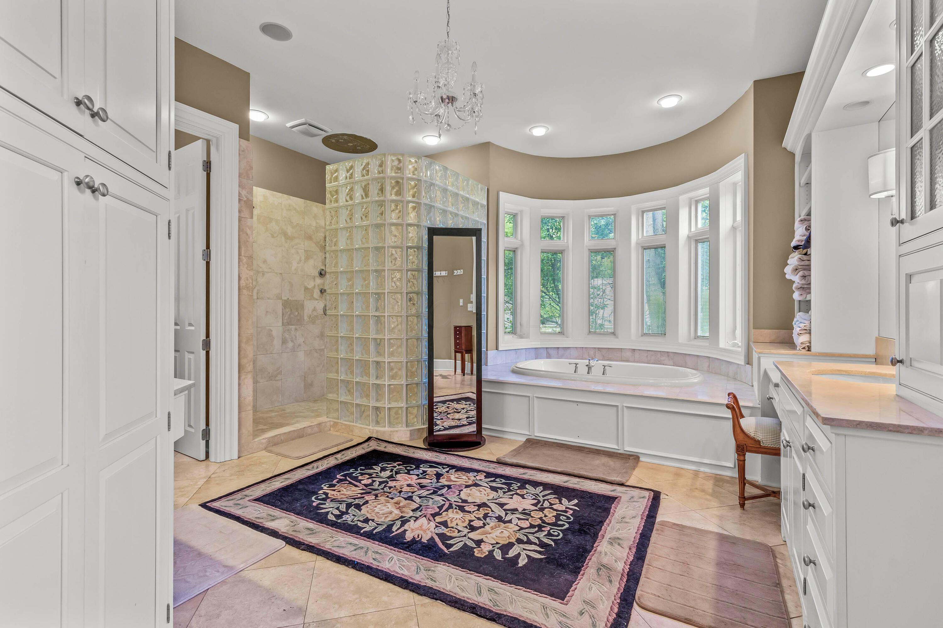 Upper Arlington, Ohio, 43220, United States, 7 Bedrooms Bedrooms, ,7 BathroomsBathrooms,Residential,Active,1748798