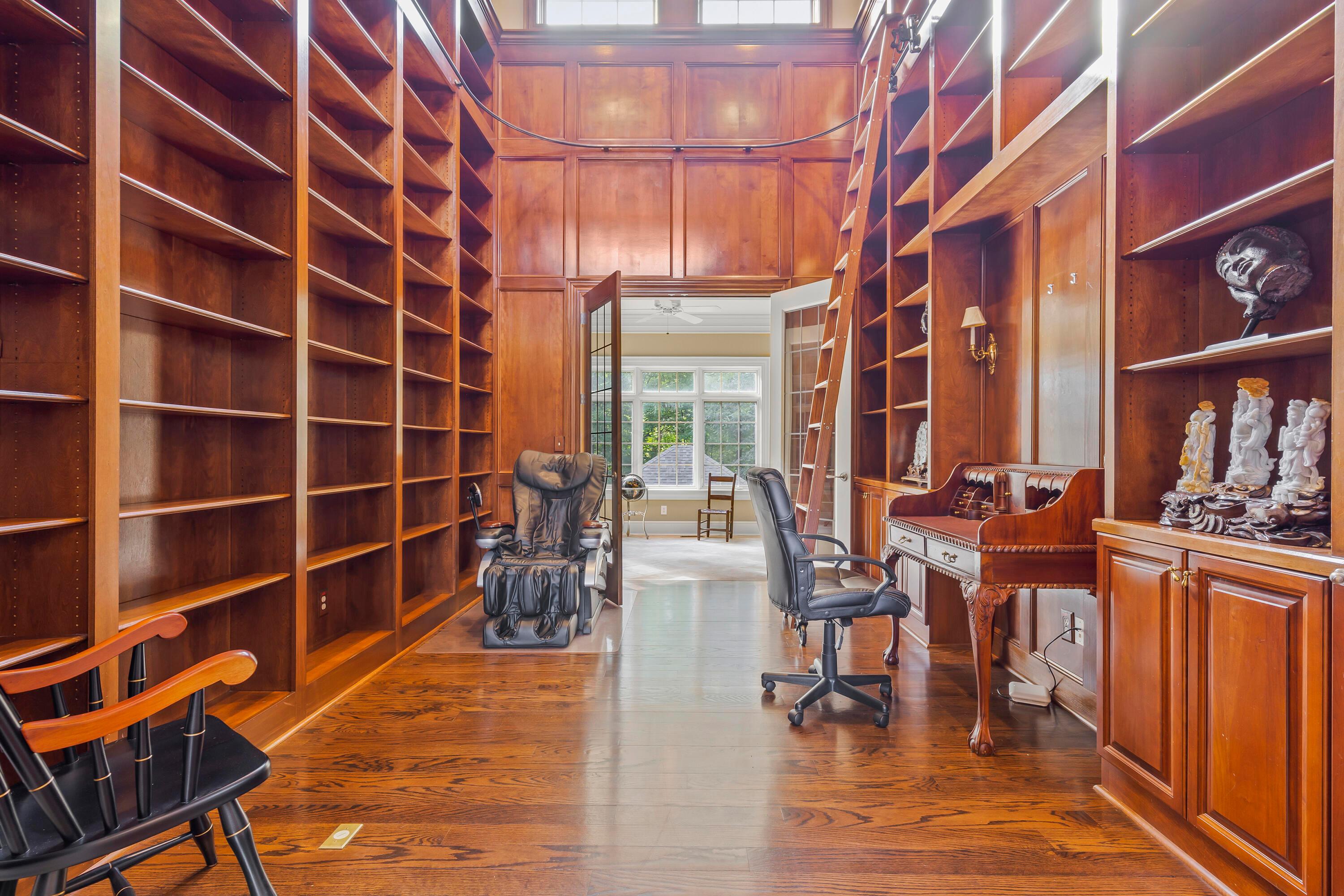 Upper Arlington, Ohio, 43220, United States, 7 Bedrooms Bedrooms, ,7 BathroomsBathrooms,Residential,Active,1748798
