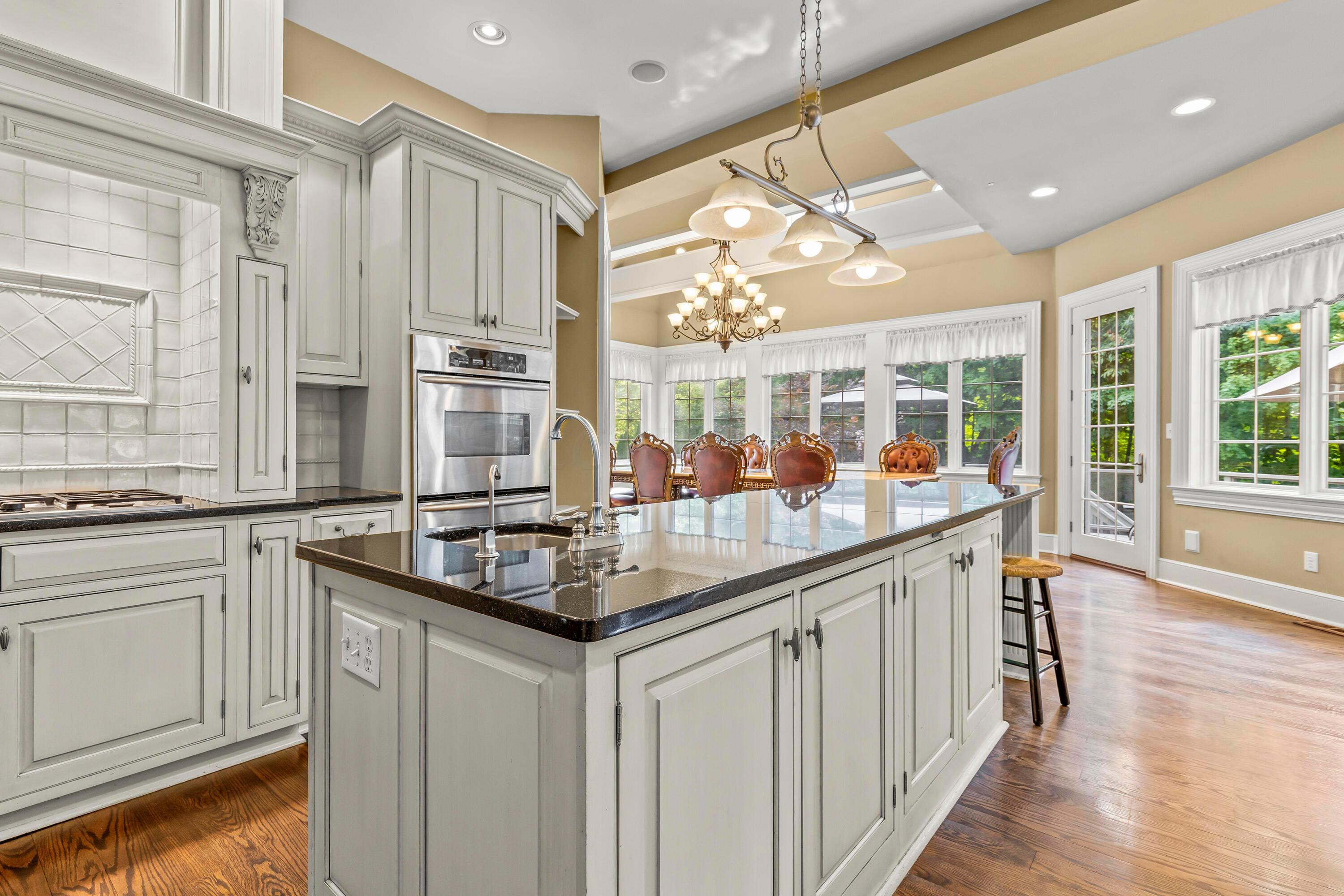 Upper Arlington, Ohio, 43220, United States, 7 Bedrooms Bedrooms, ,7 BathroomsBathrooms,Residential,Active,1748798