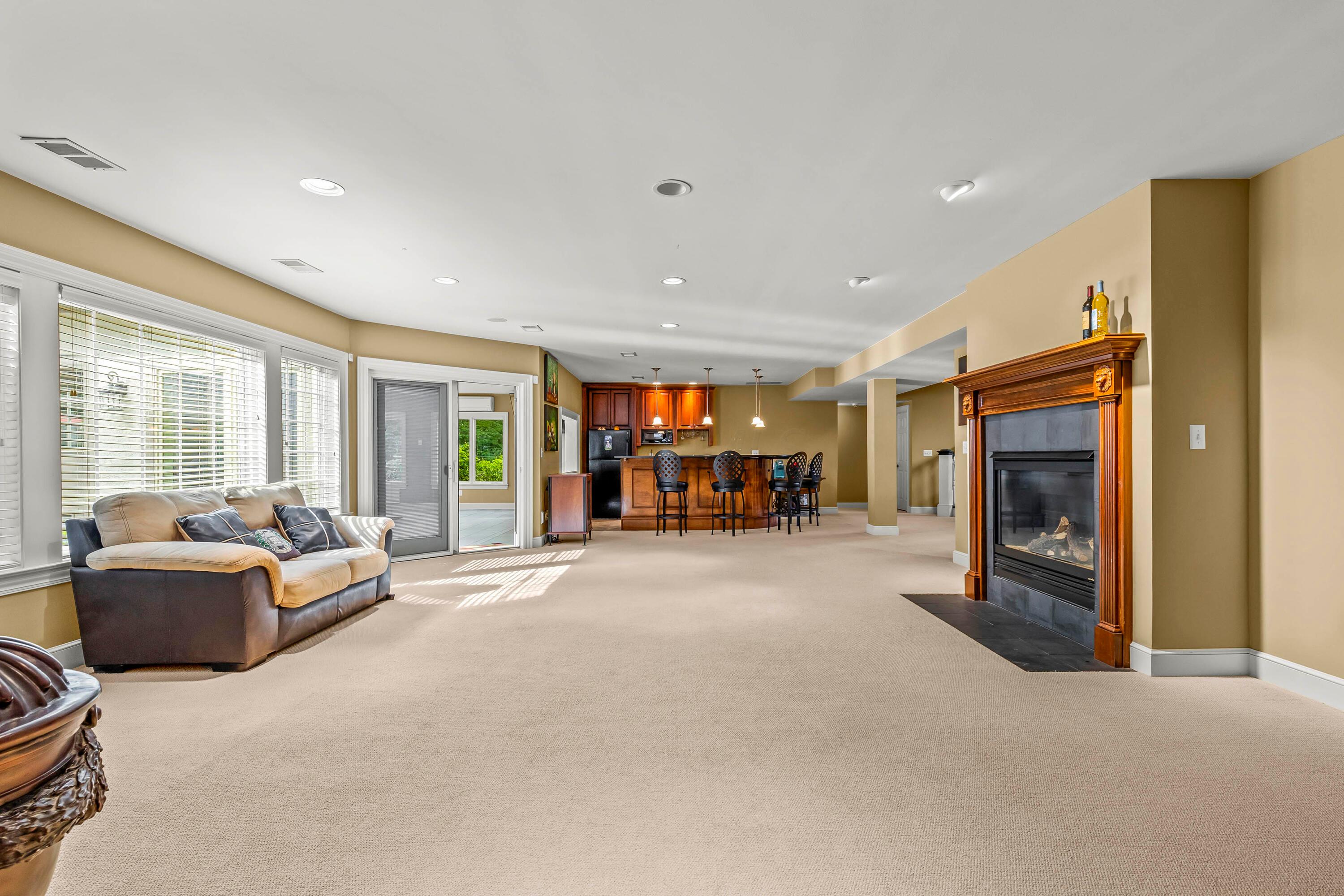 Upper Arlington, Ohio, 43220, United States, 7 Bedrooms Bedrooms, ,7 BathroomsBathrooms,Residential,Active,1748798
