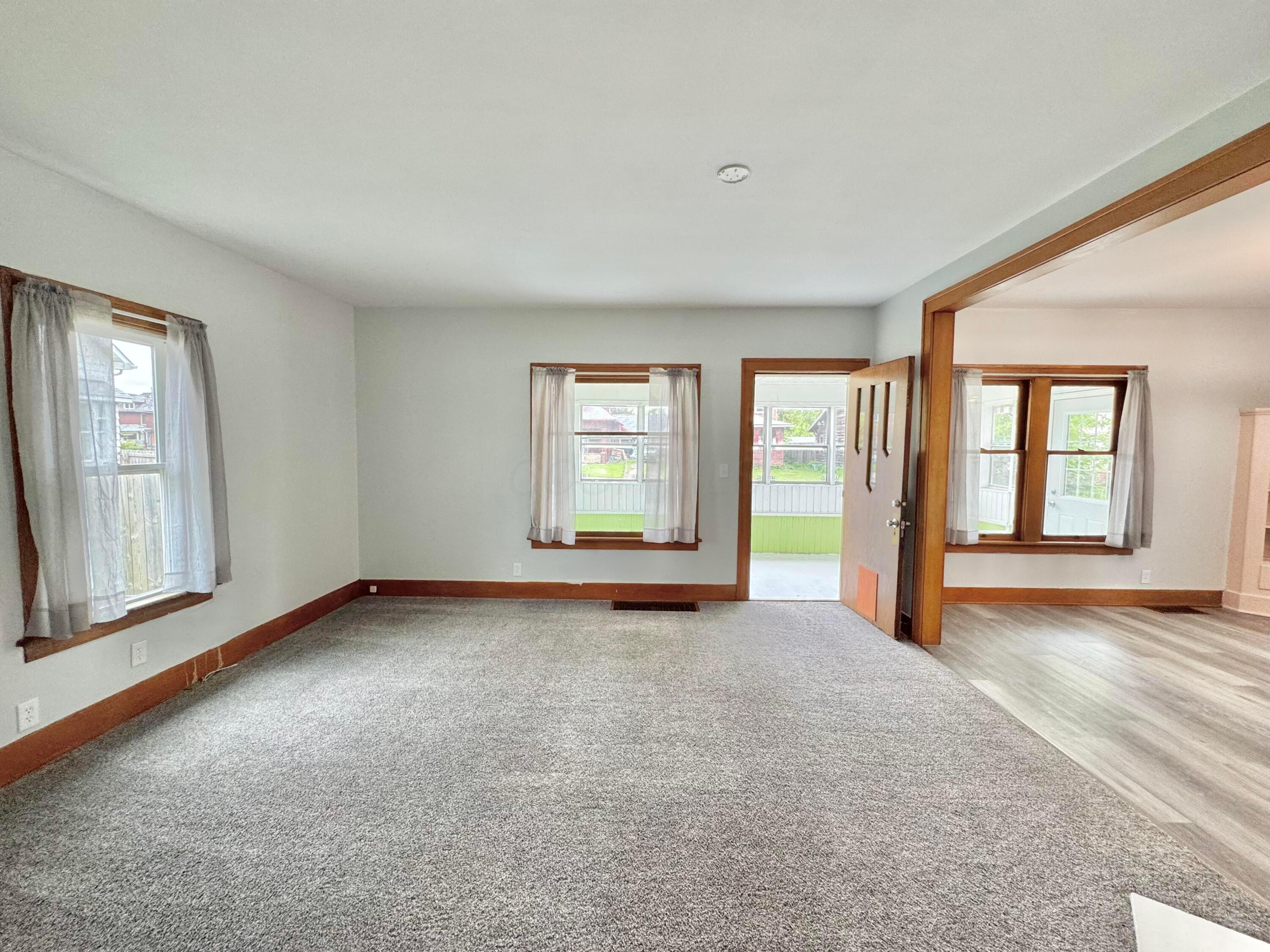 320 W Main Street, Crestline, Ohio image 9