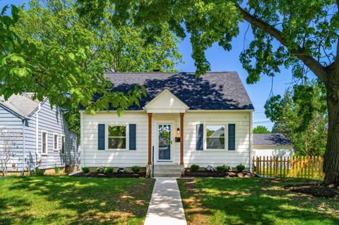 Homes For Sale - 392 E Jeffrey Place<br/> Columbus, OH 43214
