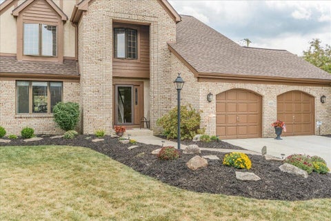 Photo of 4330 River Landings Court, Hilliard, OH 43026 (MLS # 226033240)
