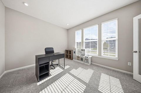 Tiny photo for 6014 Honey Farm Way, Grove City, OH 43123 (MLS # 226014507)