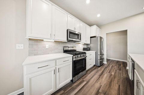 Tiny photo for 6014 Honey Farm Way, Grove City, OH 43123 (MLS # 226014507)