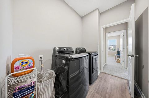 Tiny photo for 6014 Honey Farm Way, Grove City, OH 43123 (MLS # 226014507)