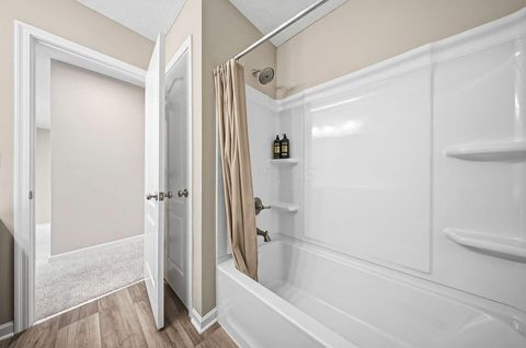 Tiny photo for 6014 Honey Farm Way, Grove City, OH 43123 (MLS # 226014507)