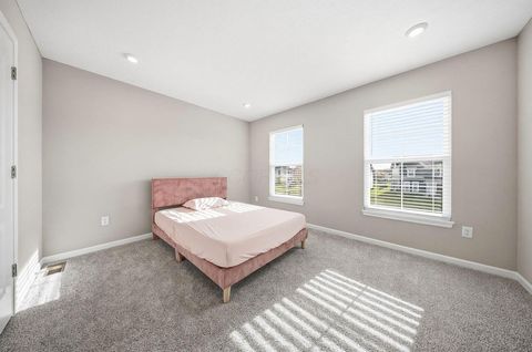 Tiny photo for 6014 Honey Farm Way, Grove City, OH 43123 (MLS # 226014507)