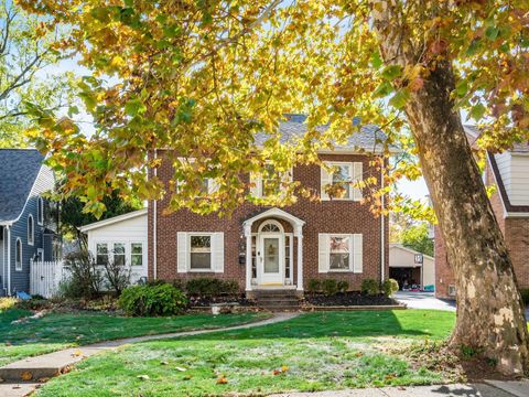 Tiny photo for 2455 Dale Avenue, Columbus, OH 43209 (MLS # 225042110)