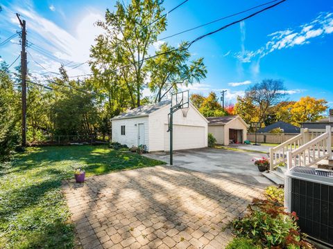 Tiny photo for 2455 Dale Avenue, Columbus, OH 43209 (MLS # 225042110)