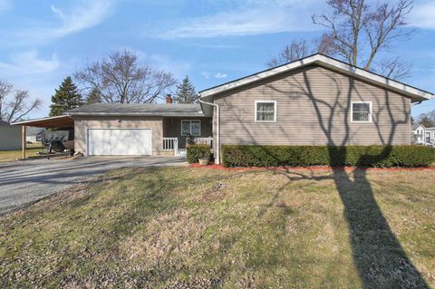 Photo of 4801 Obetz Reese Road, Columbus, OH 43207 (MLS # 226005787)
