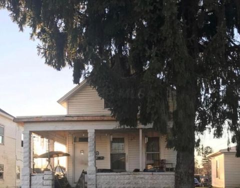 Photo of 39 S 6th Street, Newark, OH 43055 (MLS # 225043472)