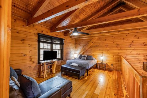 Tiny photo for 18591 Hockman Road, Rockbridge, OH 43149 (MLS # 226007046)